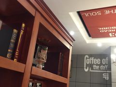 -西西弗书店&矢量咖啡(壹方购物中心店)