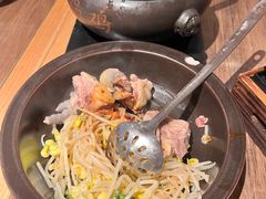 云海肴汽锅鸡-云海肴云南菜(浦江欢乐颂店)
