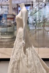 -Vera Wang婚纱礼服旗舰店
