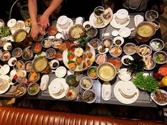-半岛翡丽海鲜自助餐厅(观风亭店)