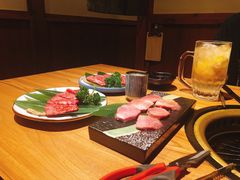 -炼火烤肉店