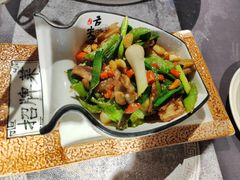 -花溪雨·森林餐厅(石基店)