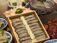 -旧街市鲜货老火锅(大光路店)