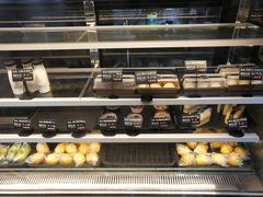 -啊噗吐呦现场烘焙(麦凯乐店)