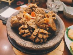石锅手打牛肉丸-潮堂(环球金融中心店)