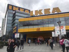 入口-宜家家居（上海徐汇商场店）-停车场