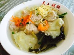 -长人馄饨铺(解放街店)