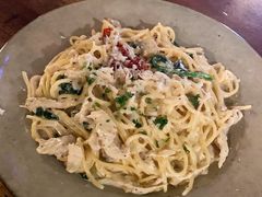 奶油罗勒鸡肉意面-萨尔瓦多Salvador's