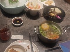 -德天肥牛海鲜火锅(城西银泰店)