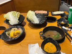 -呷哺呷哺 黄金牧场 (欢乐谷店)