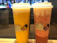 芝芝莓莓-喜茶(上海正大广场店)