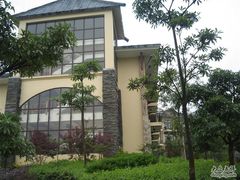 -森波拉火山温泉