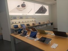 -华为授权体验店(上坤上街购物中心)