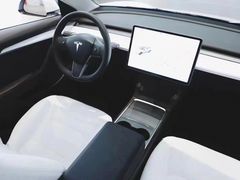 -TESLA 特斯拉(北京颐堤港体验店)