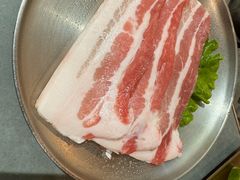 -围炉肉舍丹东海鲜烤肉·烤活鳗(步行街店)