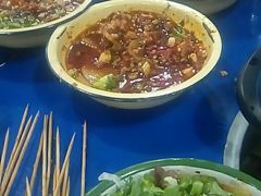 路边嫩牛肉-马路边边串串香(涑河南街店)