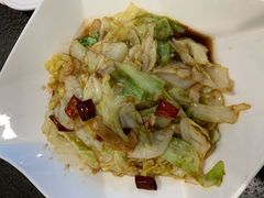 手撕包菜-湘肠香火锅店(团结湖店)