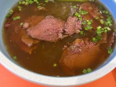 干切牛肉粉丝汤-老新隆牛肉锅贴(新街口店)