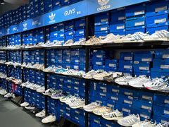 -五环Outlets(高新工厂店)