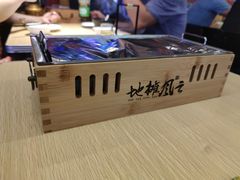 -地摊风云龙虾烧烤铺(润和国际店)
