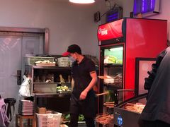 -老谢野馄饨(延安路店)