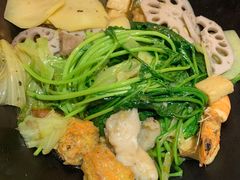 -万记麻辣烫国展总店