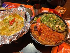 -何师烧烤Pro ··江湖川菜·小龙虾·精酿啤酒(太古里旗舰店)