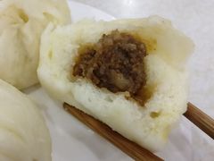 -胡成记口蘑龙眼包子(盐道街店)
