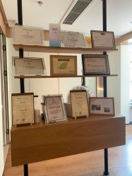 -AGE LOCK 锁龄美肌