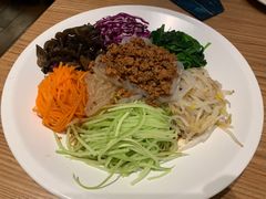 -山楂树融合菜餐厅