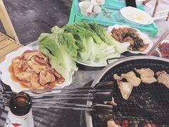-小辣椒汤锅烧烤(温泉南街店)