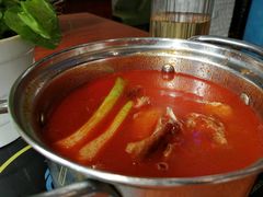 西红柿养颜鸭汤锅-龙聚德北京烤鸭(沙坪坝华宇A馆店)