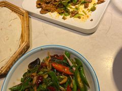 -丁里羊肉小镇(天鹅湖总店)