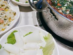 -德林酸菜鱼火锅(南丹店)