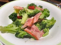 -萨莉亚意式餐厅(杭州滨江天街店)