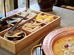 -阿婆情腊排骨火锅·野生菌季(古城旗舰店)
