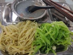 -武汉大学工学部一食堂