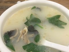 -清真·玛丽亚新疆菜主题餐厅(浙江中路店)