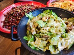 -半步颠小酒馆(繁花中心)