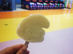-蓝精灵乐园·世茂精灵之城主题乐园