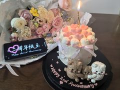 -伶甜·CAKE(国贸店)