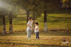 -江阴偶来路儿童摄影(江阴市新体育中心体育场店)