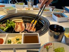 -韩香福烤肉庄园(华夏路店)