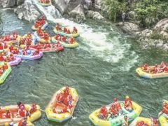 -尧山大峡谷漂流