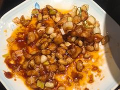 -东口码头·烧鸽子·鱼头泡饼·地方菜(金鹰悦城店)