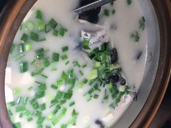 -姜君·千岛湖鱼头馆(浦东大道店)