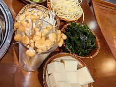 -黔有有贵州酸汤夺夺粉火锅(五味十字店)