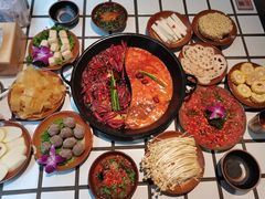 -贰回巷火锅馆(钟楼店)