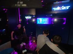 -温莎KTV(珠江路店)
