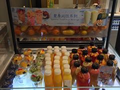 -巴黎贝甜(大宁国际商业广场店)